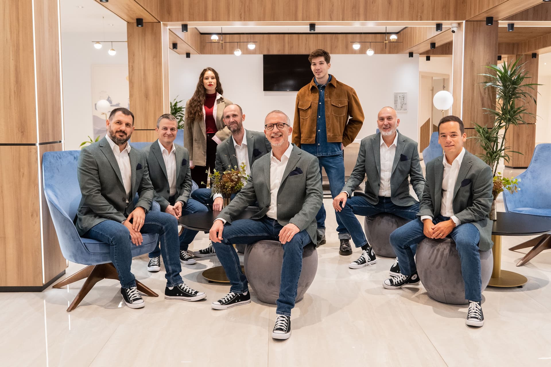 Pogledajte spot klape Kampanel za 'Stavljam sve na ovu ljubav', glume hotelsko osoblje
