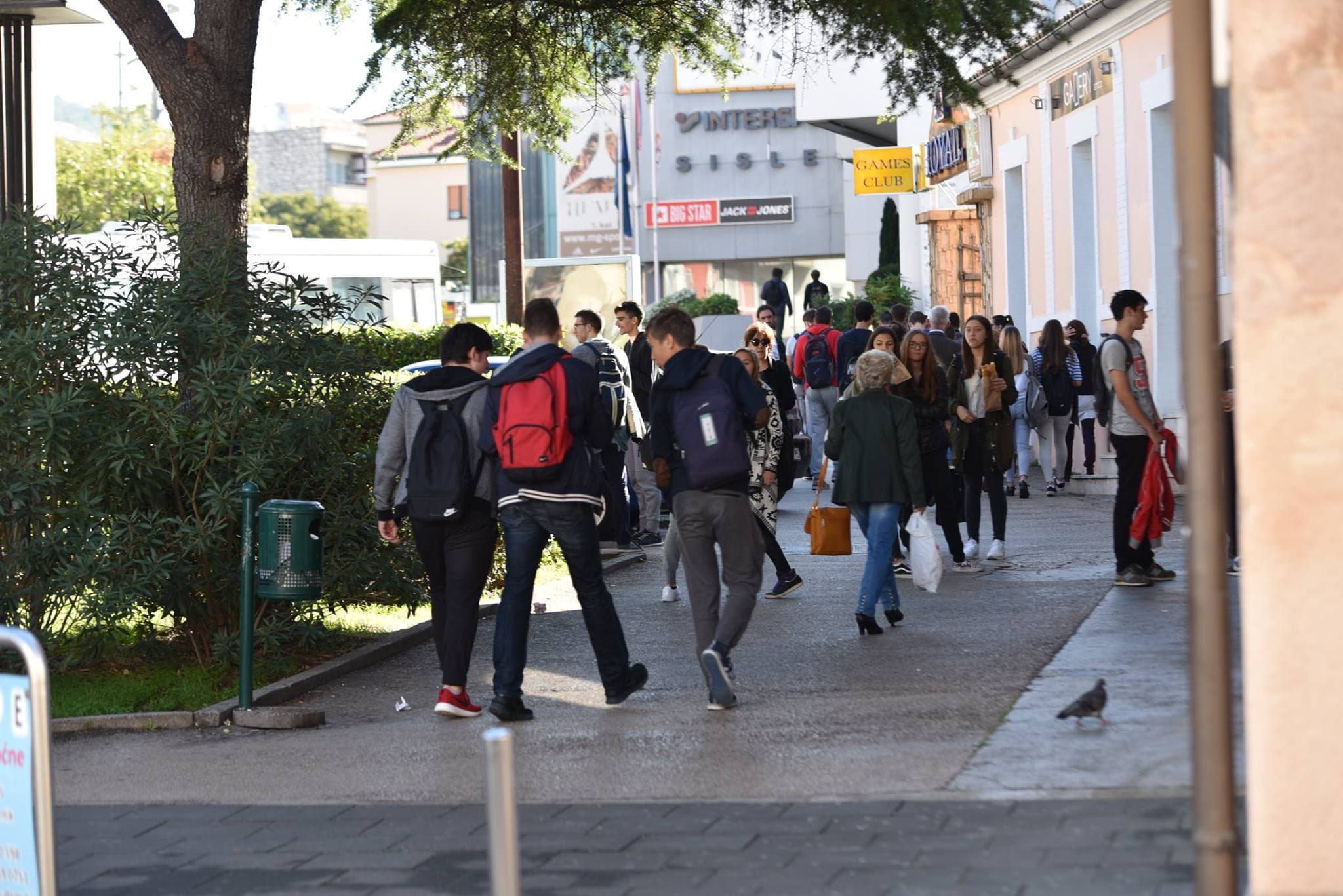 Županija dodjeljuje 37 stipendija učenicima, studentima i, posebno, studentima medicinskog područja