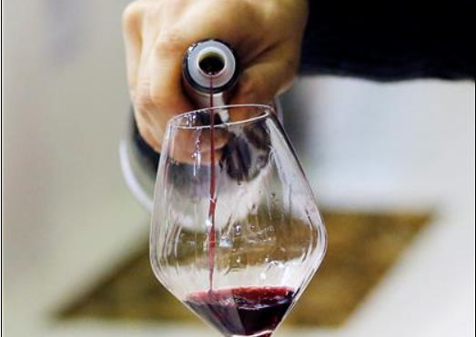 Otvoren regionalni sajam 'Wine vision By Open Balkan', nastupaju i vinari iz Hrvatske 