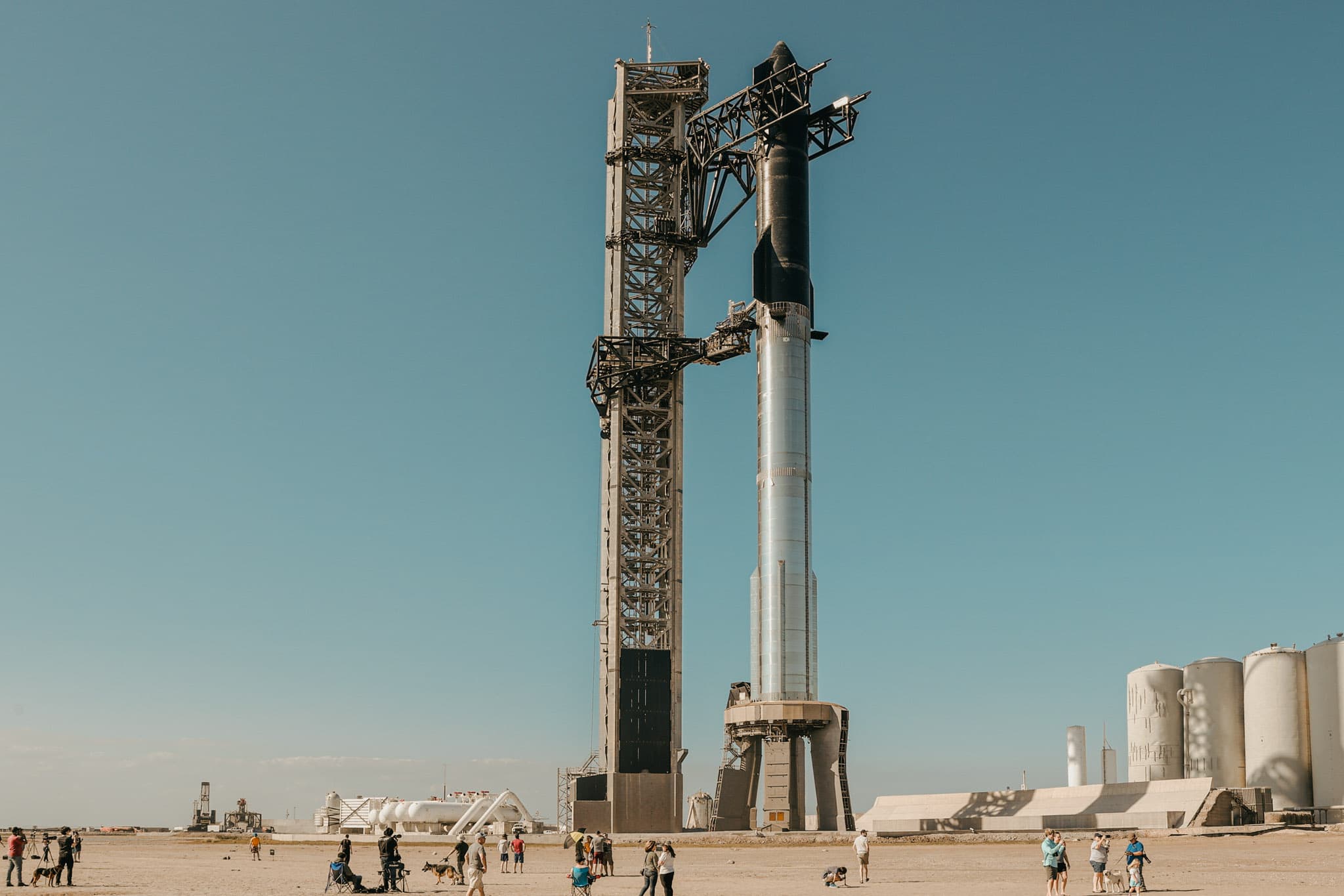 SpaceX-ov Starship izgubio kontakt 10 minuta nakon polijetanja