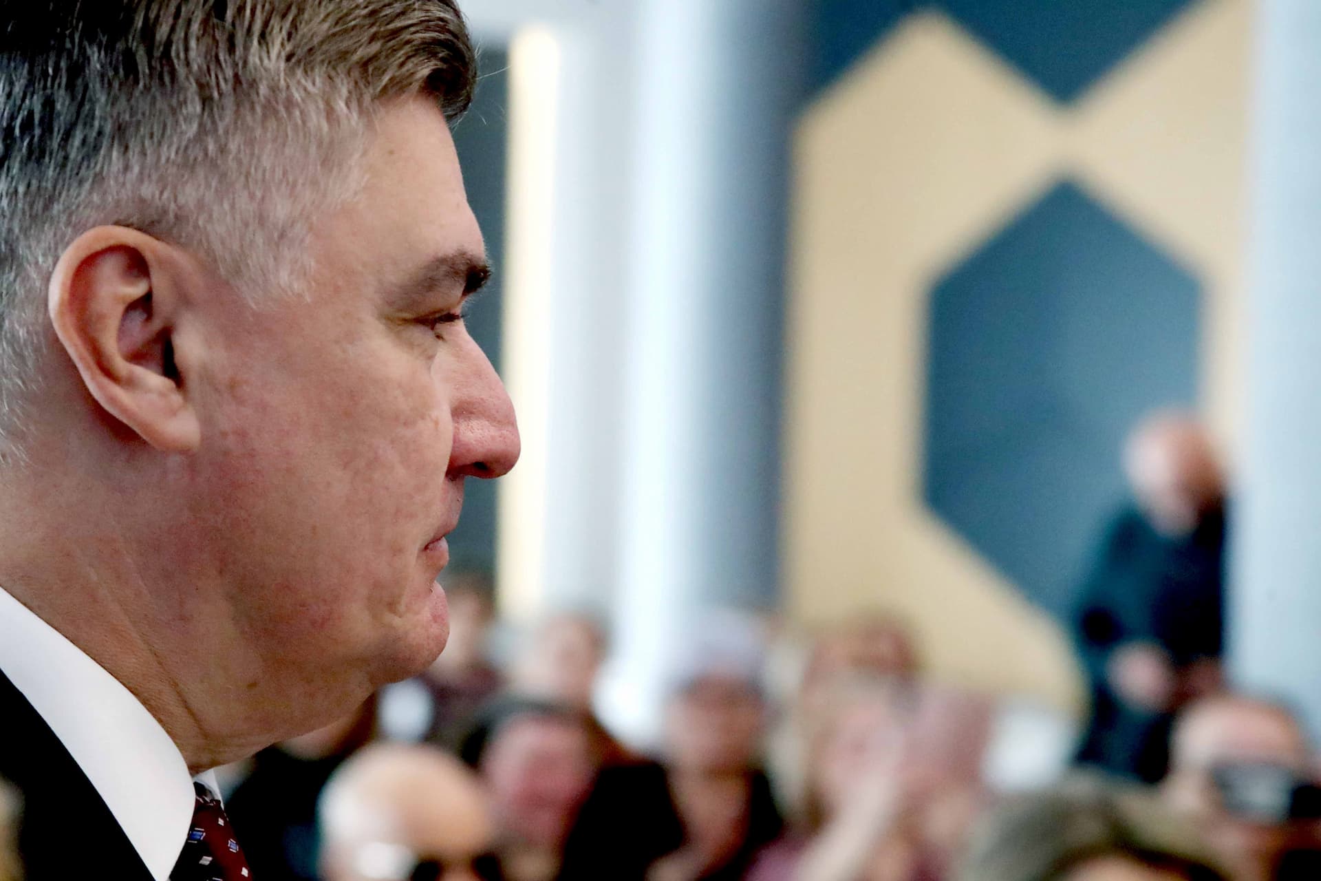 'Plenković bi trebao sjesti sa svinjogojcima, kao što sam ja sa šatorašima'