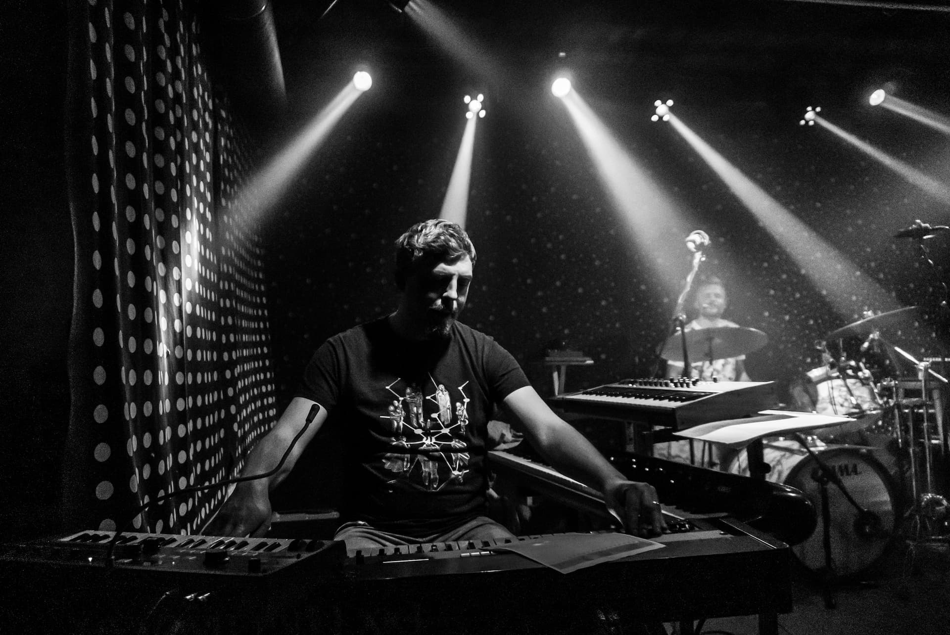 Toni Starešinić prvi put u Šibeniku predstavlja samostalni album