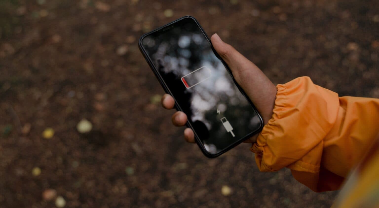 Stalno vam se prazni baterija na pametnom telefonu? Možda činite ove greške, a da niste ni svjesni 