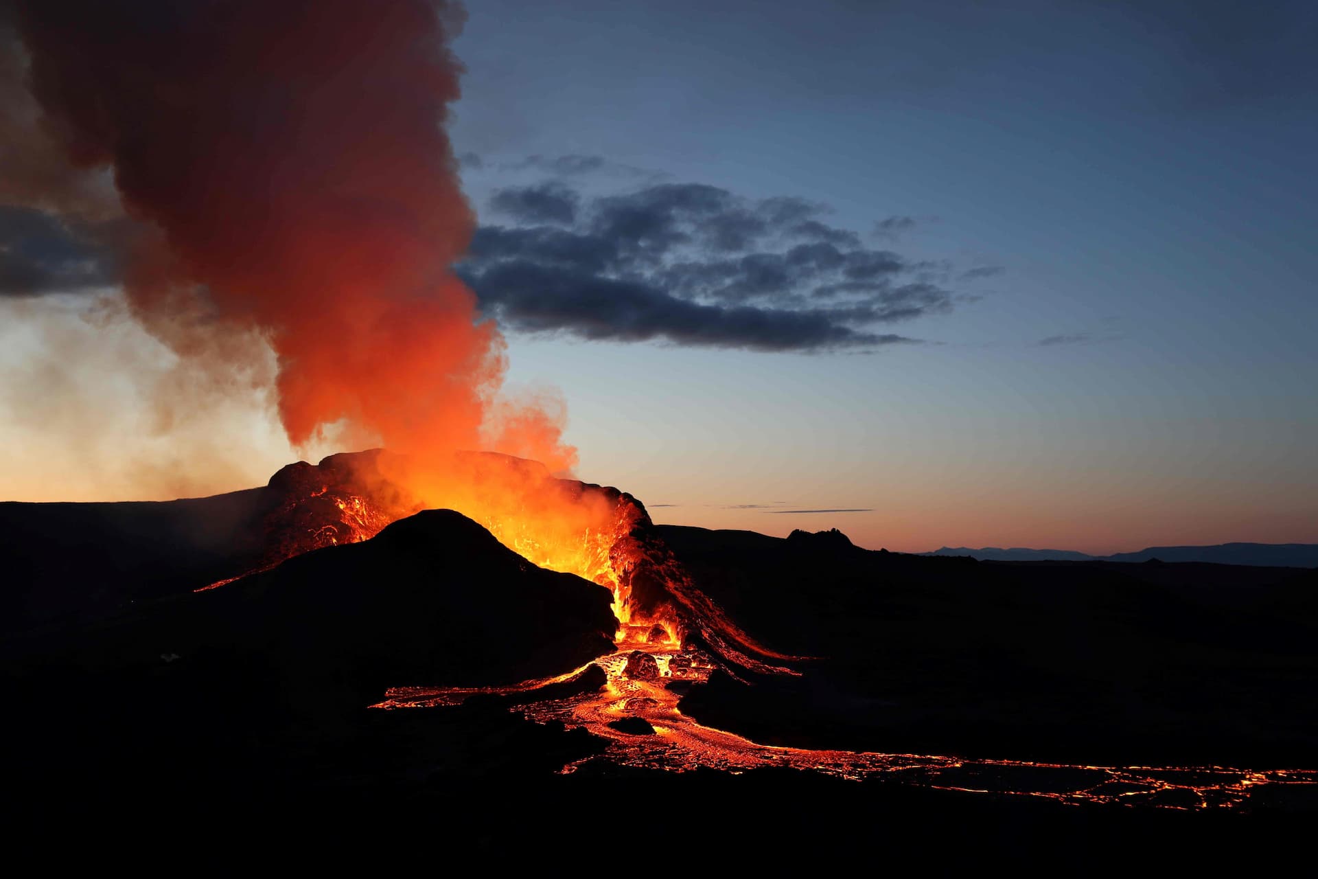 Island: Erupcija se smiruje, stanovništvo se vraća svakodnevici