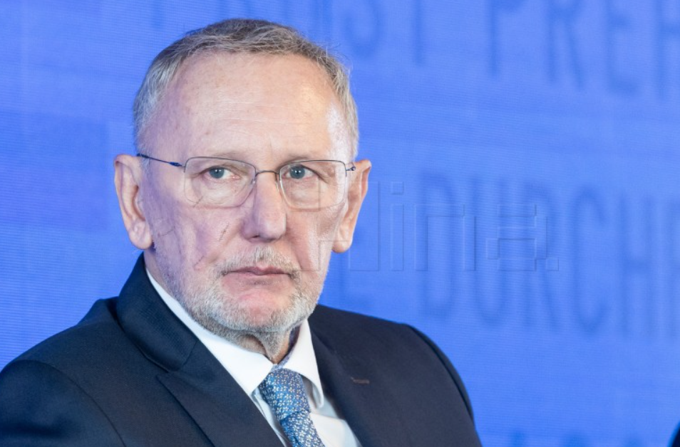 Božinović: 'Policija 2023. srušila rekord uhitivši 1850 krijumčara ljudima' 