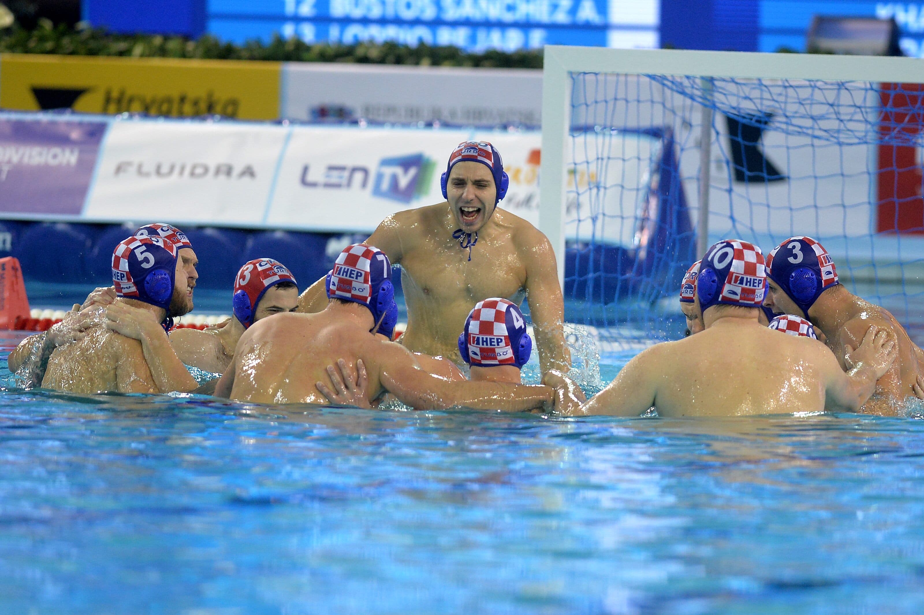 Hrvatska slavila protiv Španjolske