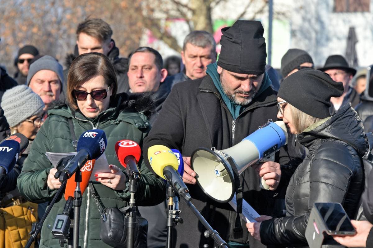 Vukovarci prosvjedovali protiv nasilja: Zatraženo pritvaranje svih napadača