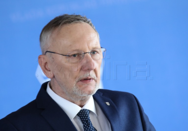 Božinović se nada ukidanju graničnih kontrola do početka turističke sezone 