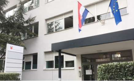 Država povoljno daje u zakup poslovne prostore, a i garaže