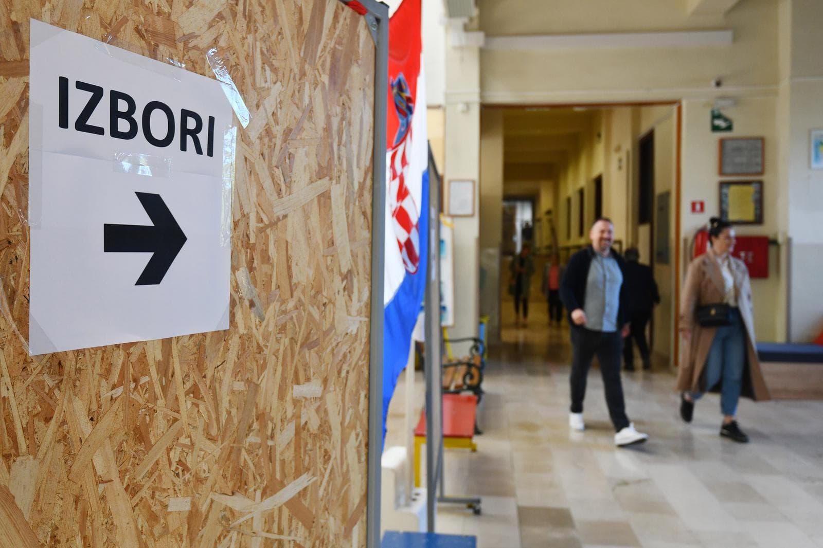 Do podne glasalo 130 tisuća birača više nego 2020., deveta izborna jedinica među najslabijima po odazivu