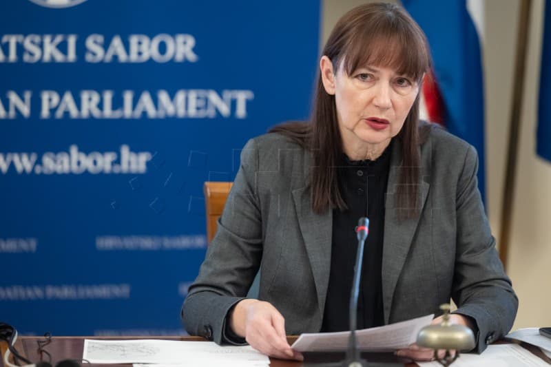 Vučemilović izbačena iz Suverenista jer je podržala Plenkovića