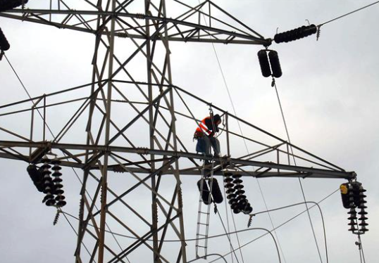 Primali mito radi žurnog rješavanja priključka na elektromrežu 
