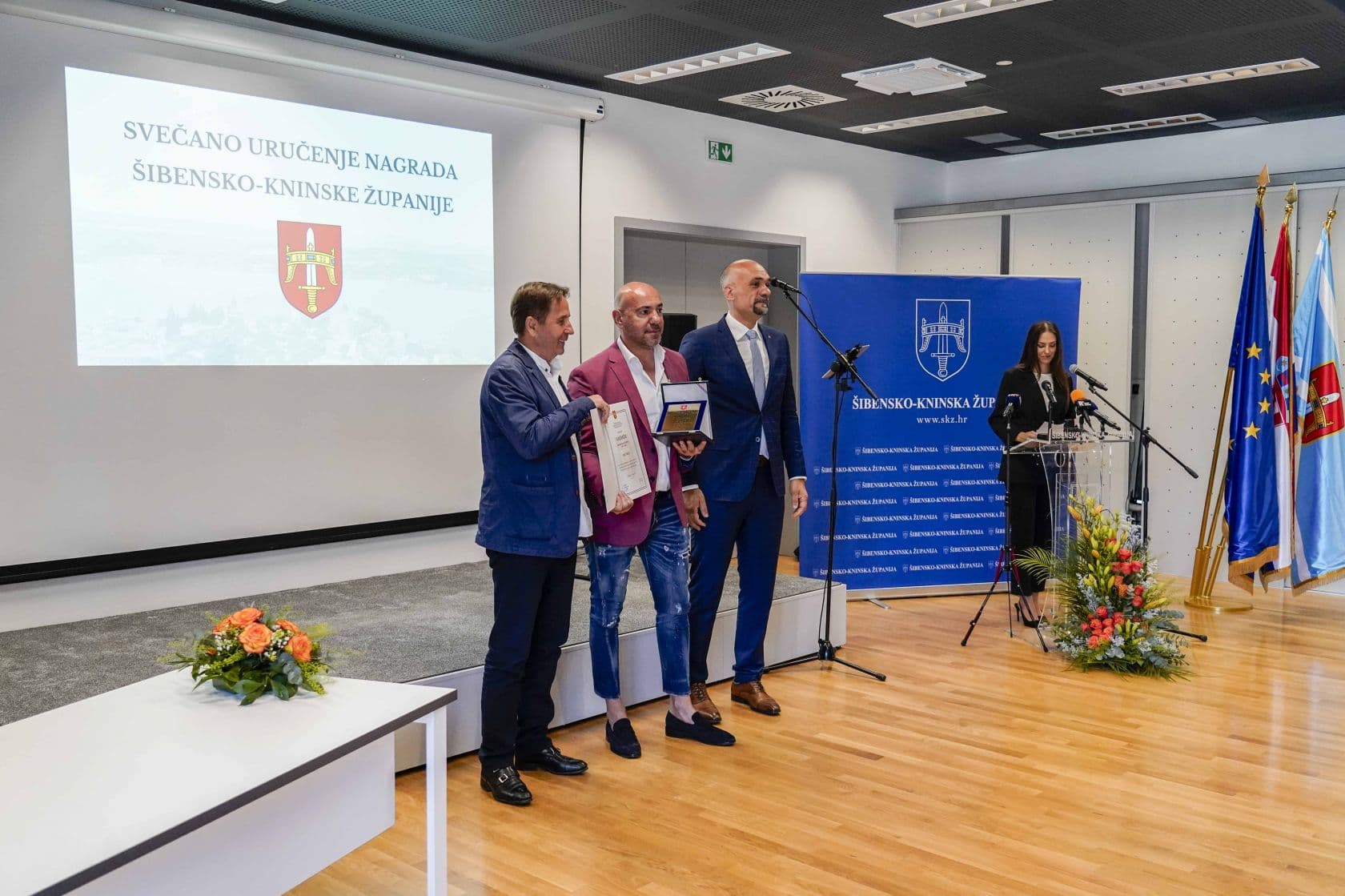 Na svečanoj sjednici Županijske skupštine među dobitnicima priznanja izbornik Tucak i Radio Ritam