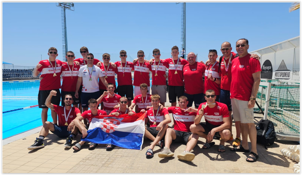 'Sunčana' četvorka vraća se u Krešimirov grad sa zlatnom medaljom iz Atene 