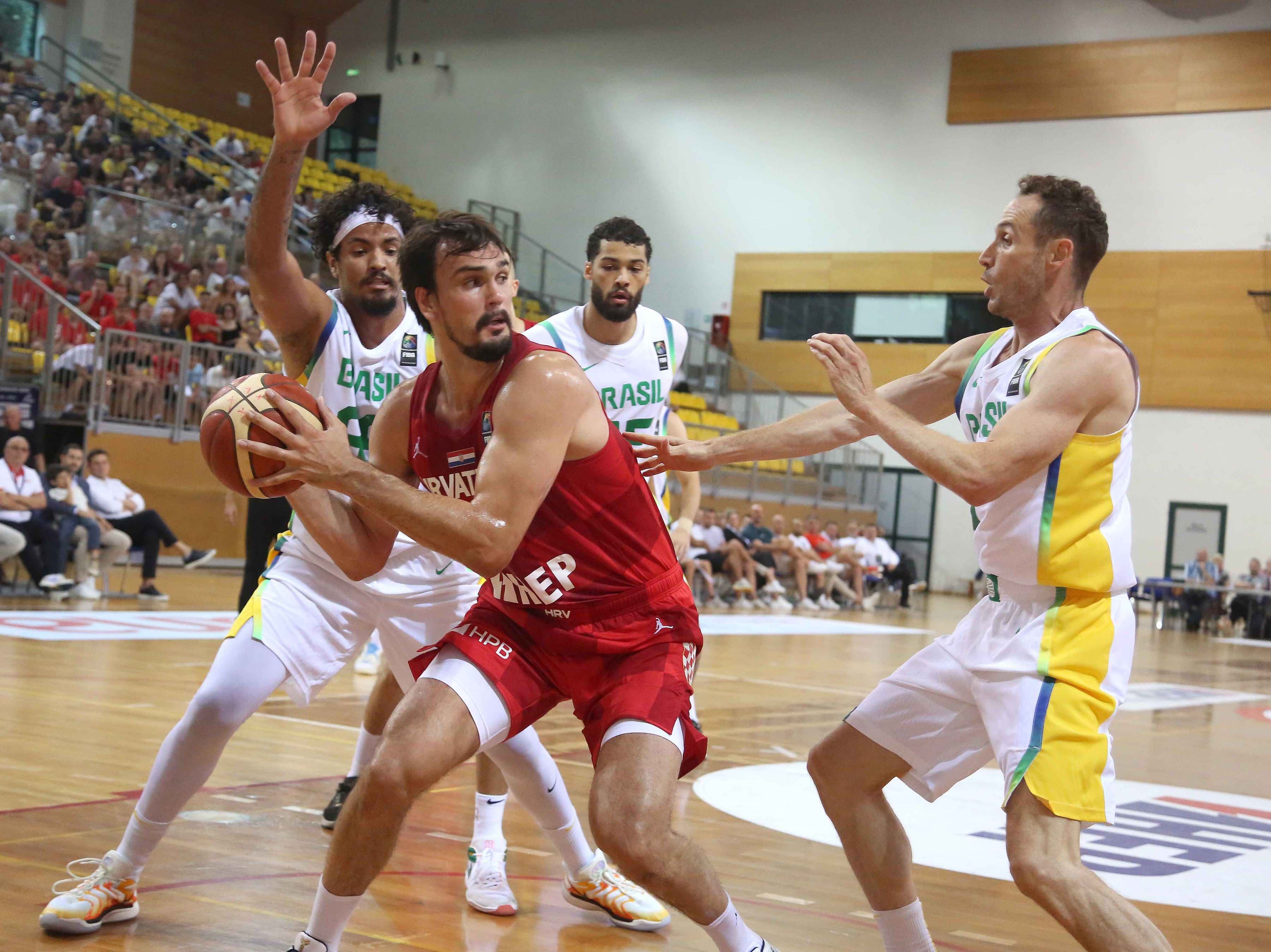 Hrvatska na krilima Šarića i Hezonje pobijedila Brazil i osvojila turnir
