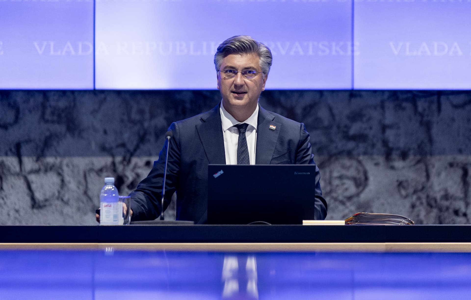 Plenković zahvalio vatrogascima na požrtvovnosti