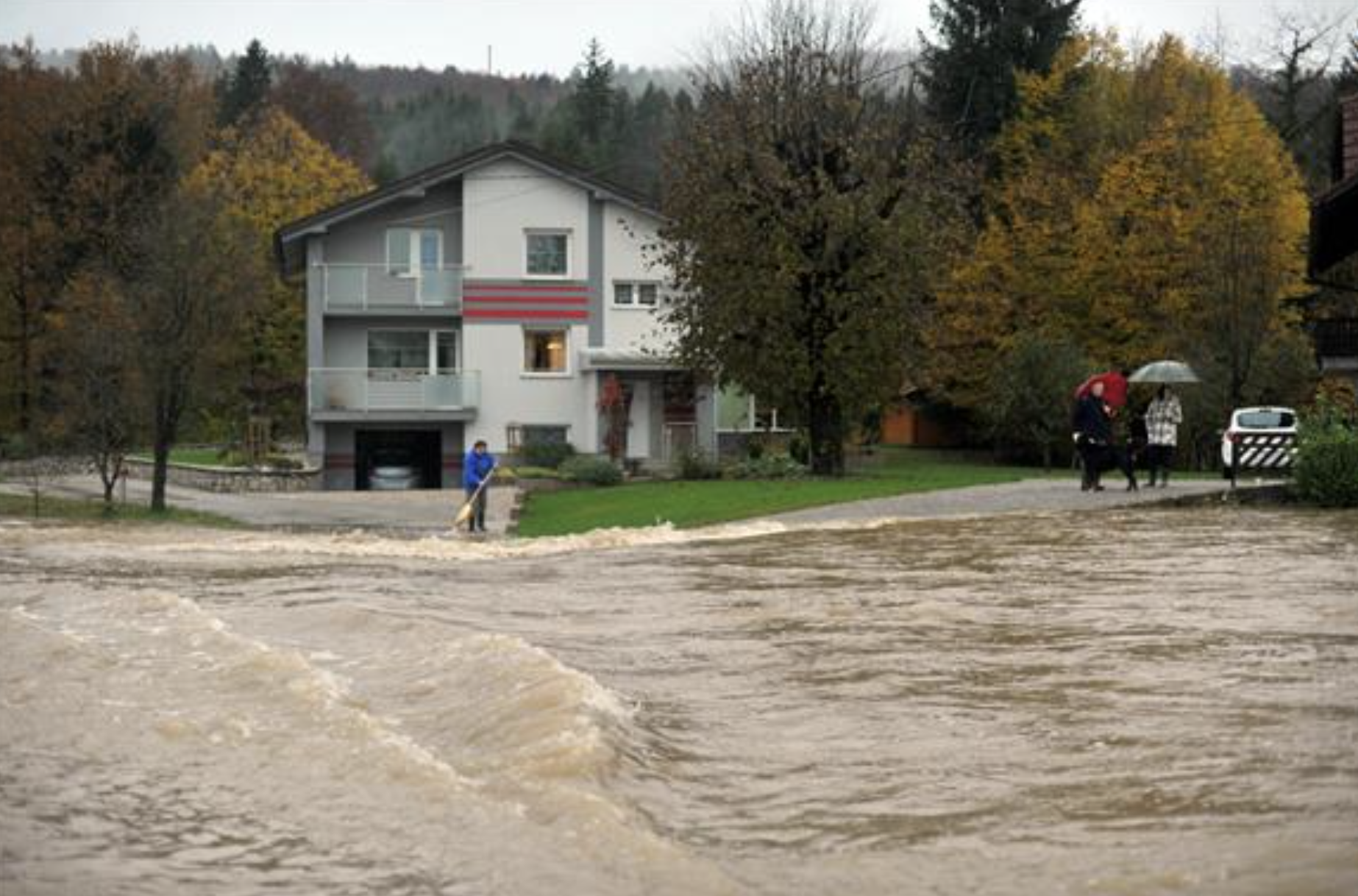Austrija se bori s poplavama nakon rekordnih padalina