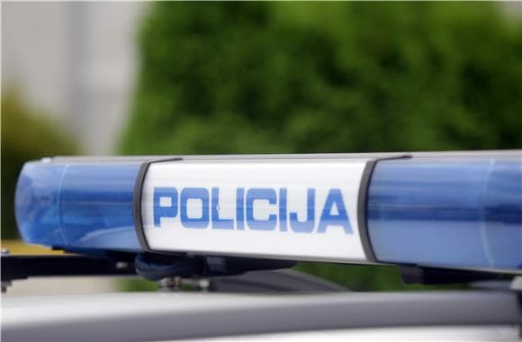 U stanu u Velikoj Gorici pronađena dva tijela