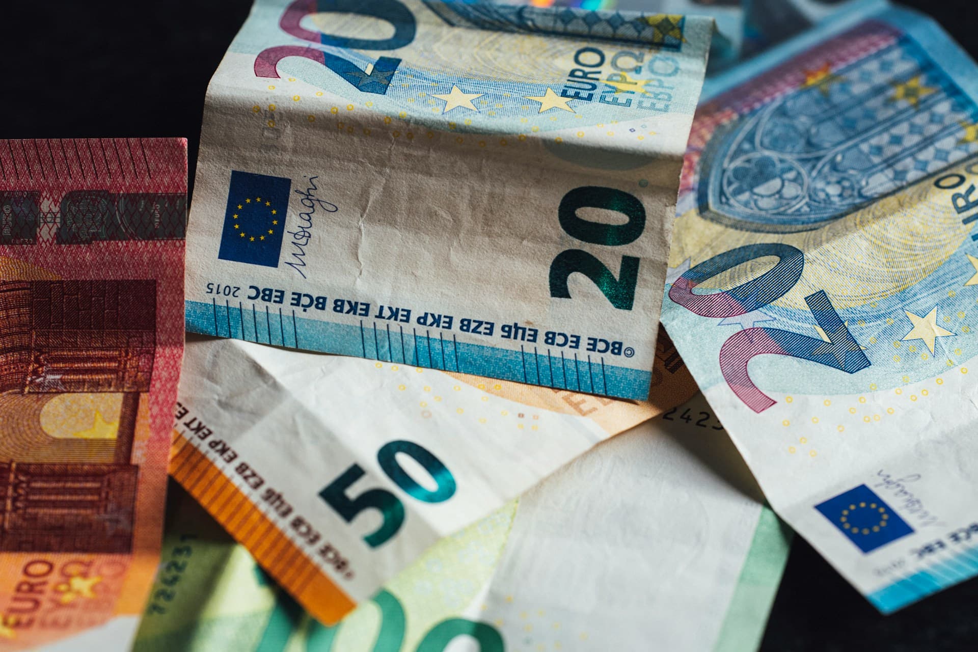 Porasle prosječne neto i bruto plaće, u Šibeniku neto iznosi 1242 eura