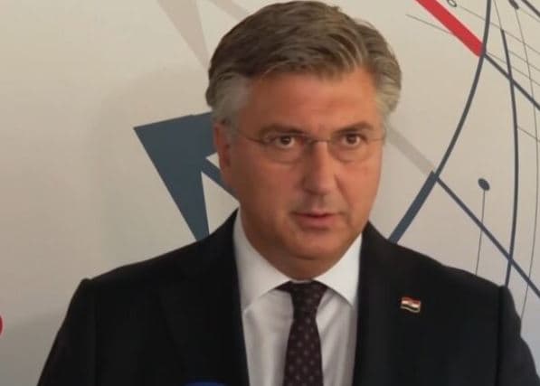 Plenković otkrio kad bi mogla biti prezentacija poreza na nekretnine 