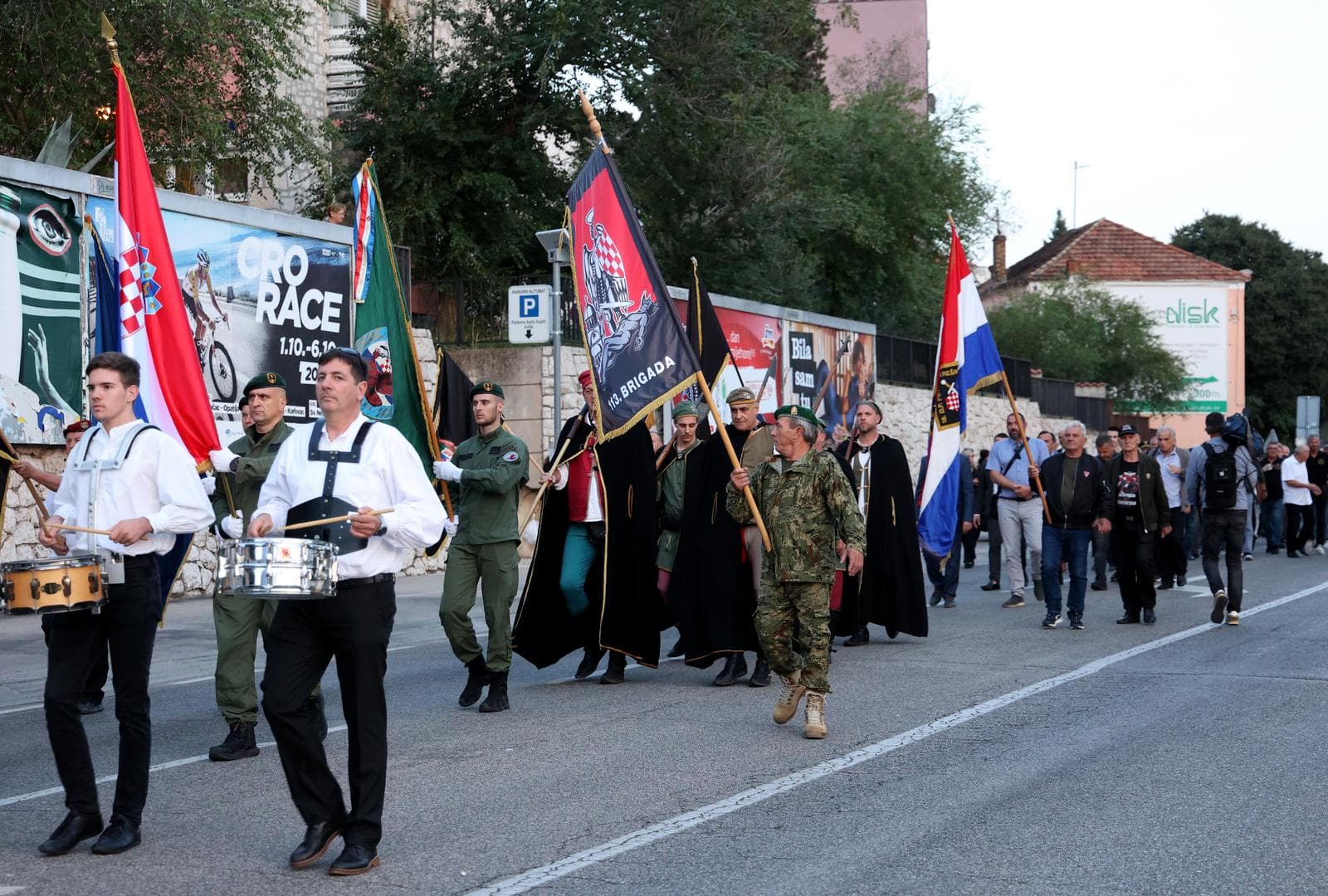Komemoracijom i mimohodom branitelja odana počast preminulima u najvažnijim danima povijesti Šibenika