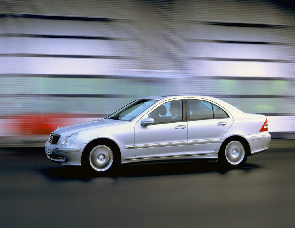Porezna prodaje oduzete Mercedese za već od 1000 eura: To je tek dio ponude