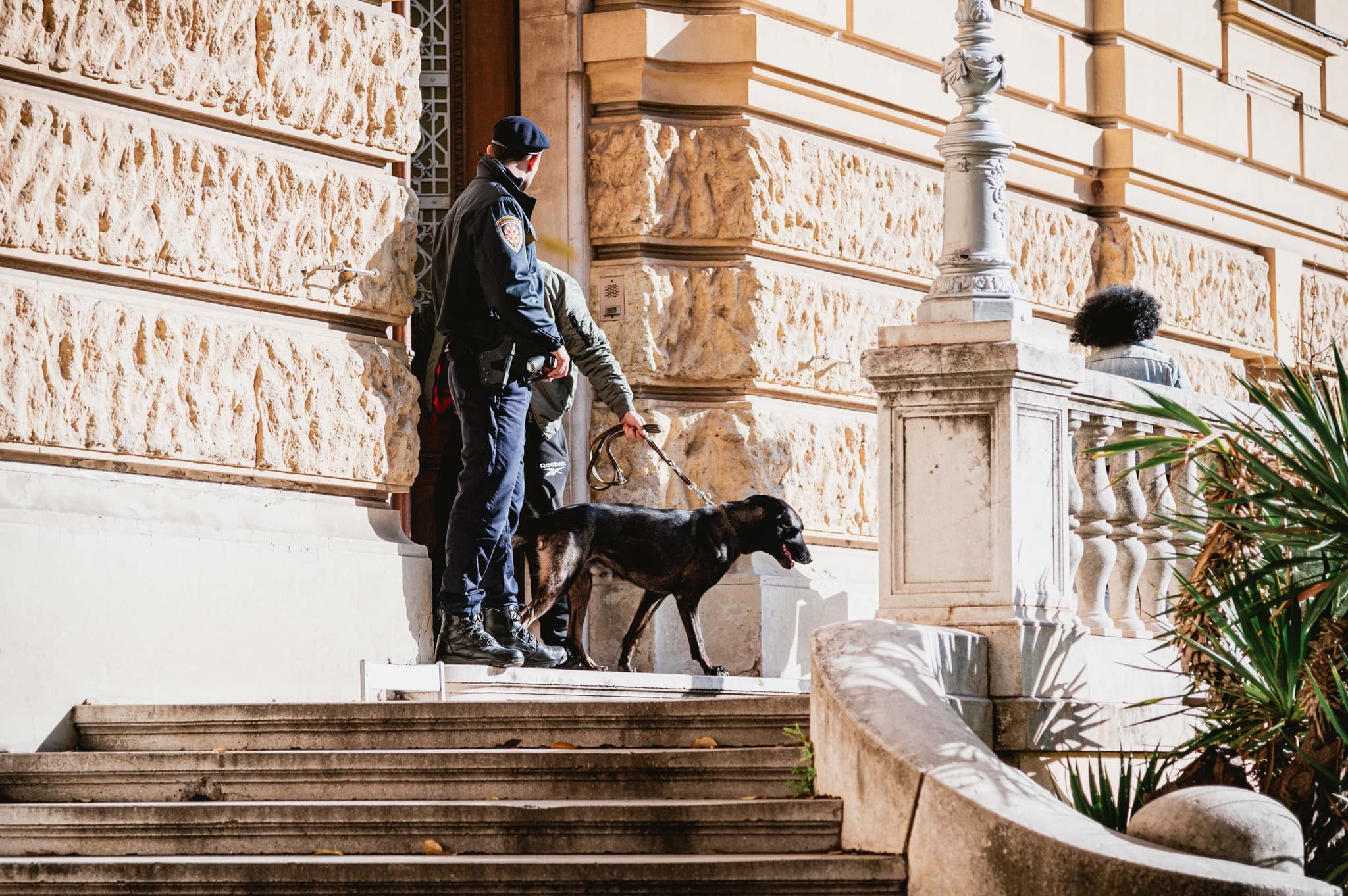 Evakuirana zgrada zagrebačkog Županijskog suda zbog dojave o bombi
