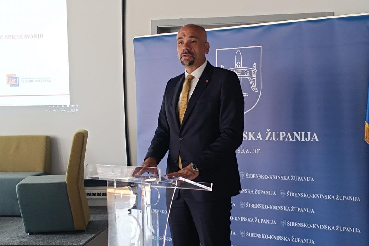 U Šibeniku održana edukacija Povjerenstva za odlučivanje o sukobu interesa