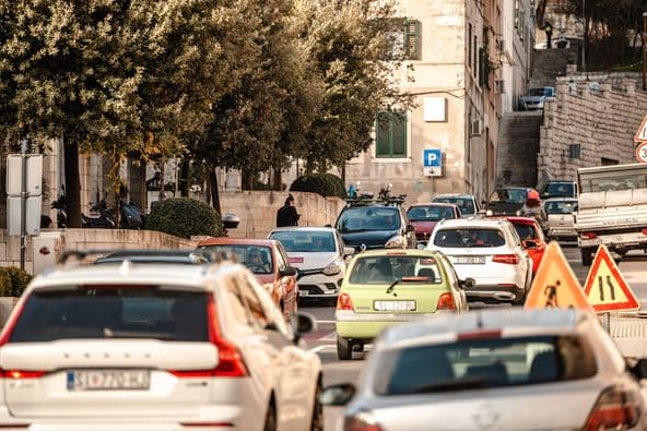 Uskoro važne promjene za vozače, prijete kazne od 30 do 130 eura