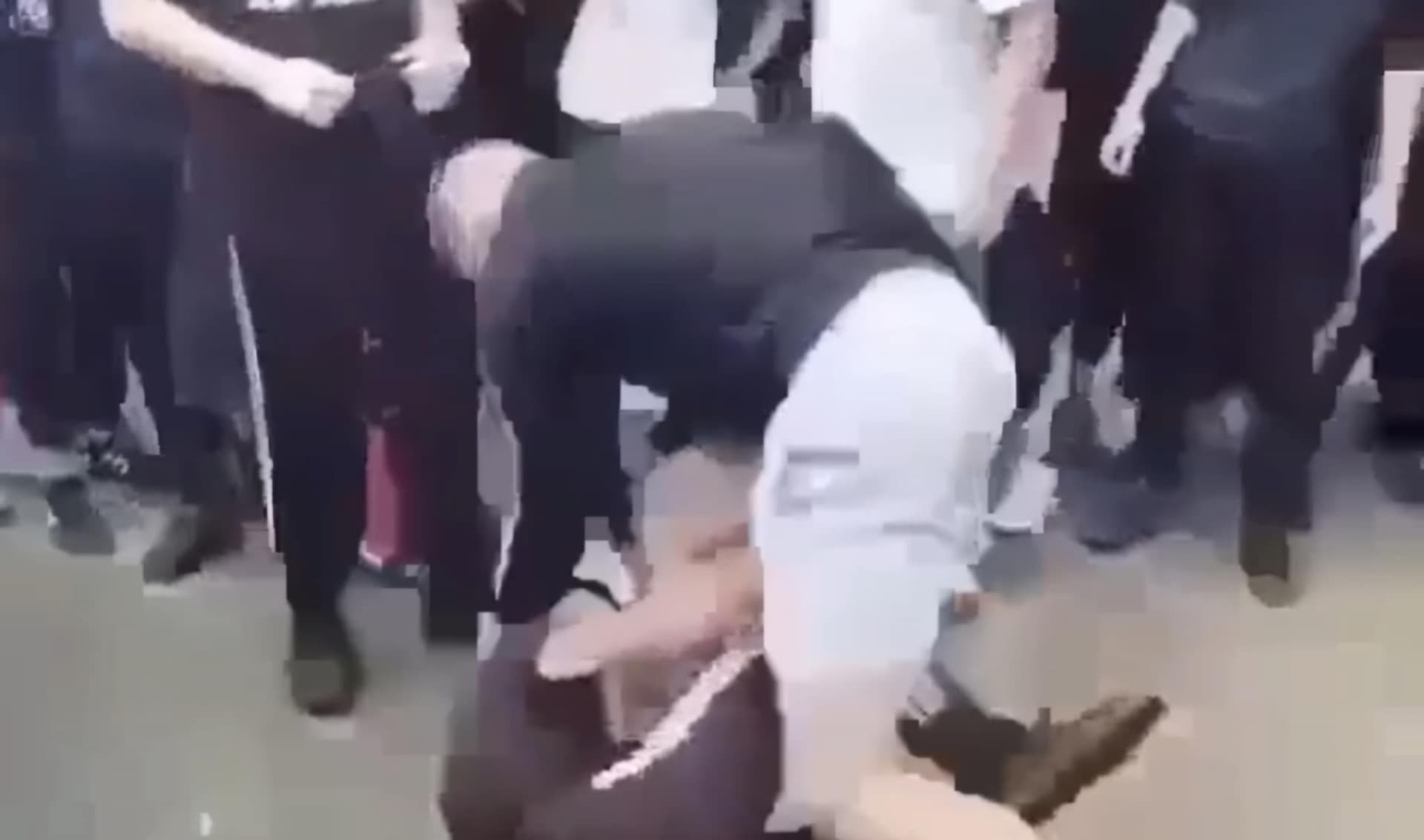 Maloljetnik koji je jučer pretukao drugog ispred šibenske škole osumnjičen za više kaznenih djela