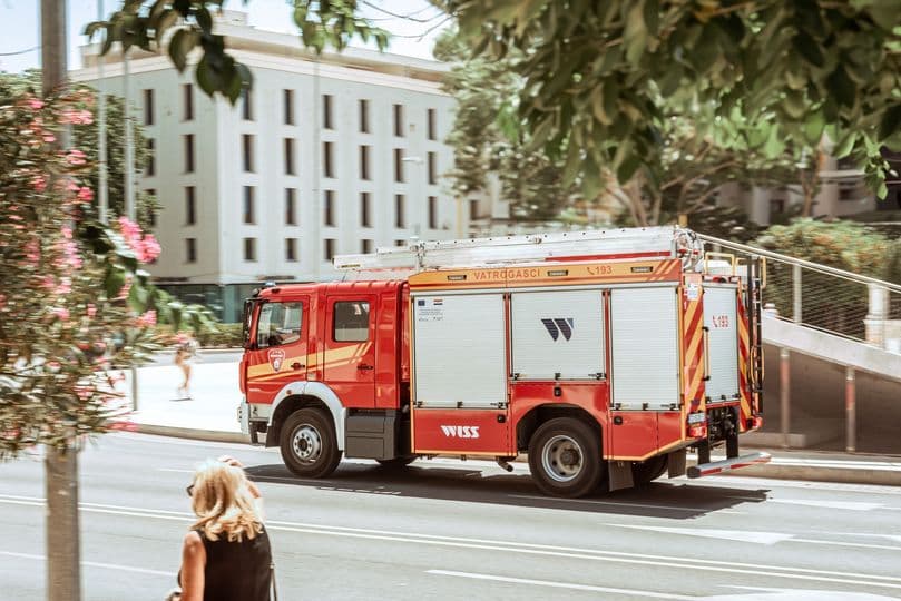 Zadimila se trafostanica na Lozovcu, vatrogasci intervenirali