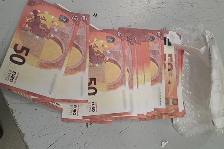 Policija sudjelovala u velikoj akciji: Presreli pošiljke s 360.000 lažnih eura, naručitelji i sa šibenskog područja