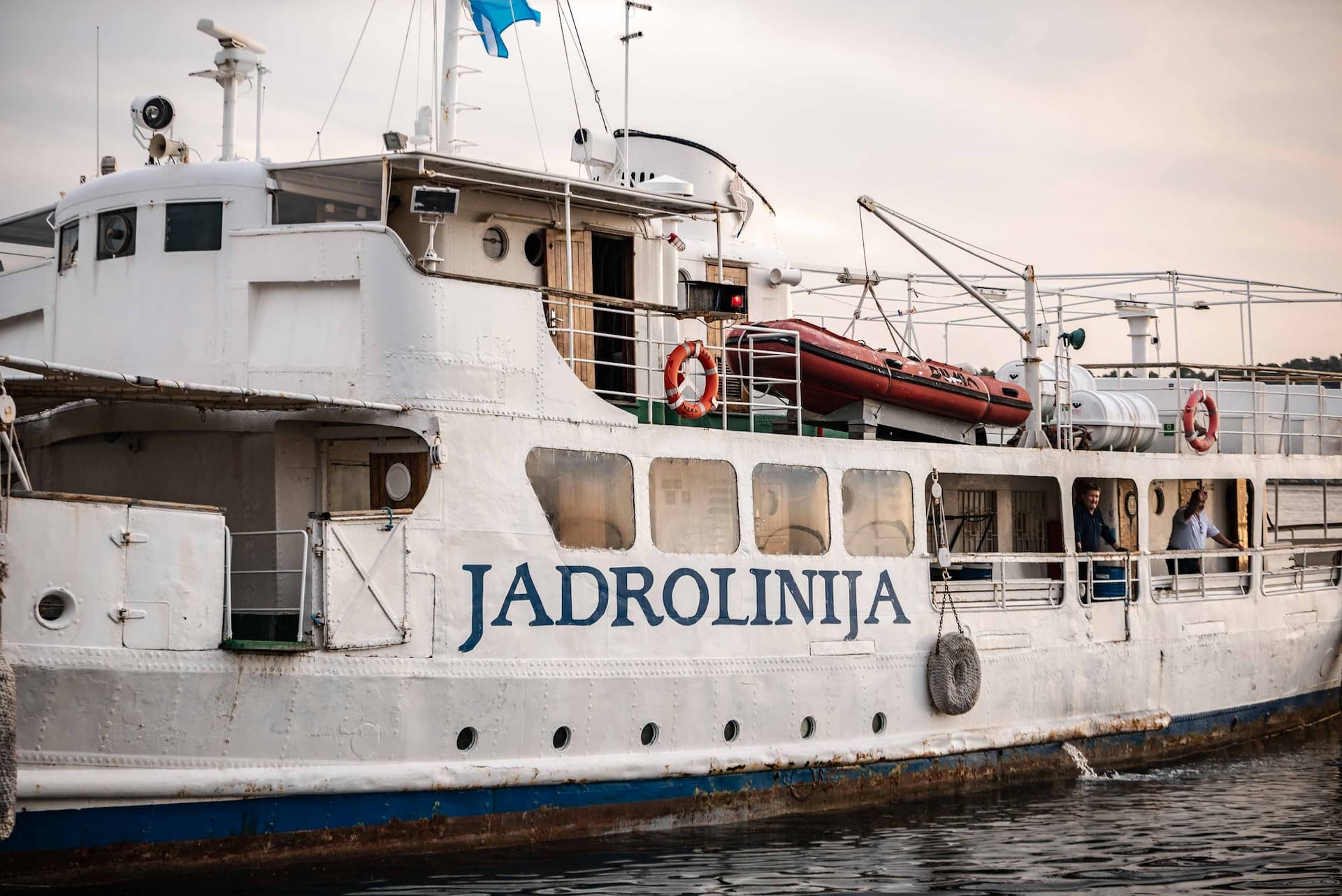 Želite li da Tijat napokon ode u staro željezo?: Brak, muzej, kafić, palačinkarnica, rezalište, ali može i kažin
