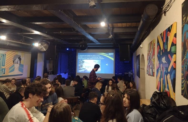 U šibenskim pub kviz ligama napeto pri vrhu, iz Azimuta krenula i liga za srednjoškolce
