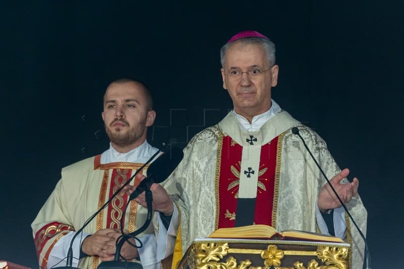 U katedrali u Gospiću zaređen ličko-senjski biskup mons. Marko Medo