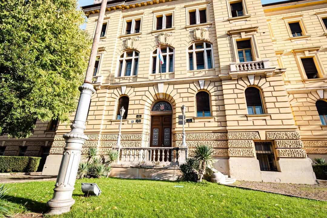 Županijski sud u Šibeniku: Poništena oslobađajuća presuda sutkinji optuženoj za krađu odjeće i nakita
