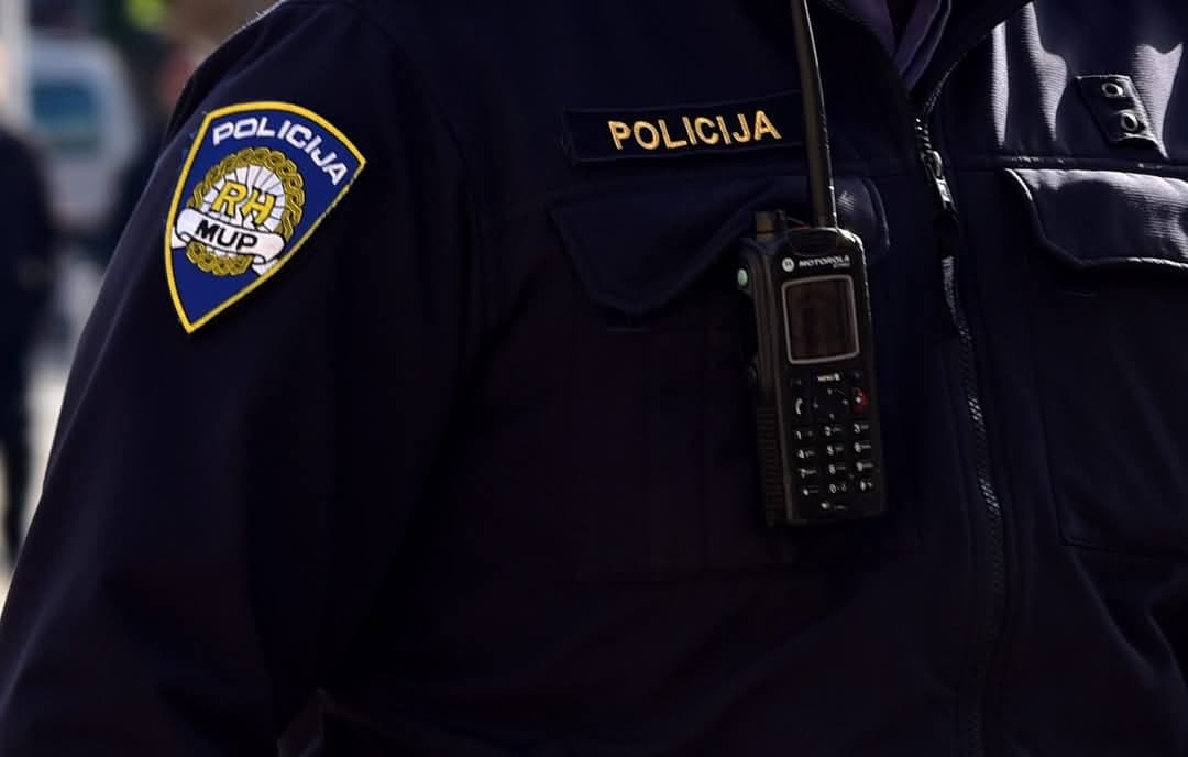 Prisilio svoju djevojku na spolni odnos s 51-godišnjakom. Dobio četiri godine zatvora 
