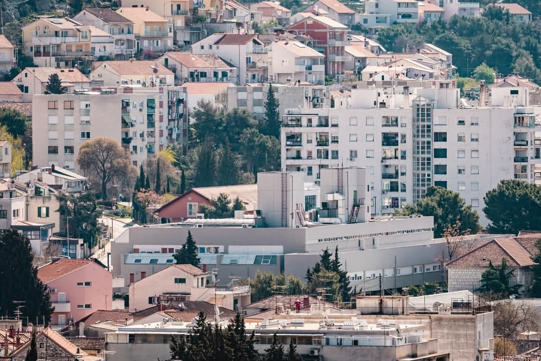 Nova era zdravstva u Šibeniku: Pokrenut projekt nove bolnice u vojarni Bribirskih knezova