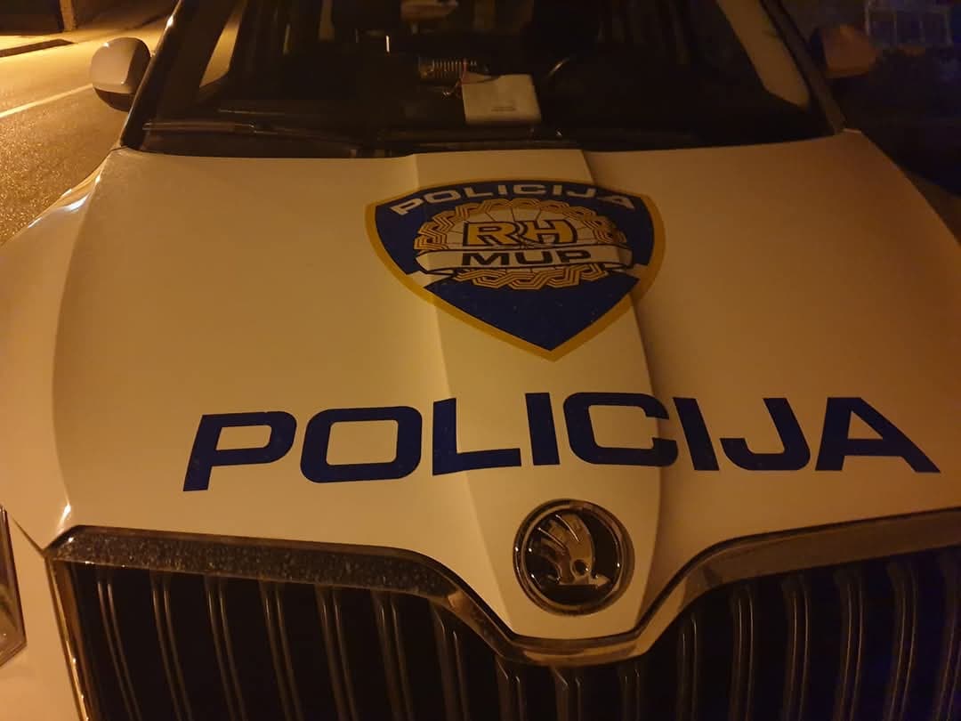 U stanu u centru Zagreba pronađeno tijelo djevojke, mladić priveden 