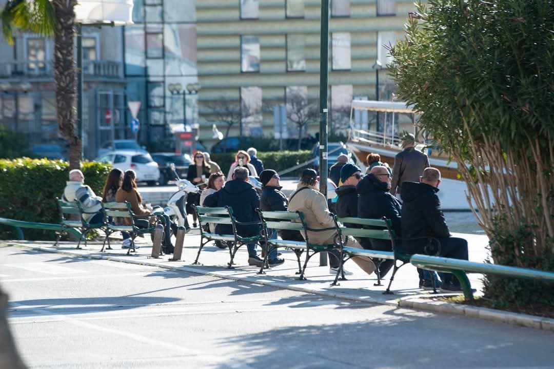 Ogromna razlika: Država najviše dizala plaće
