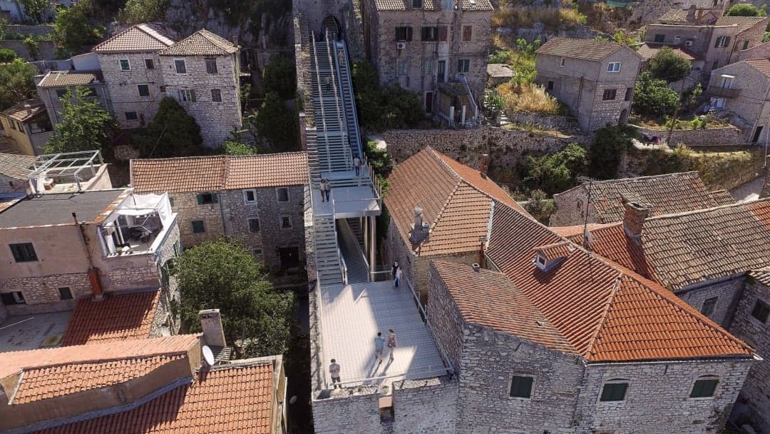 Sibenik_Dvostruki-bedem_Put-spasa-4-1080x608