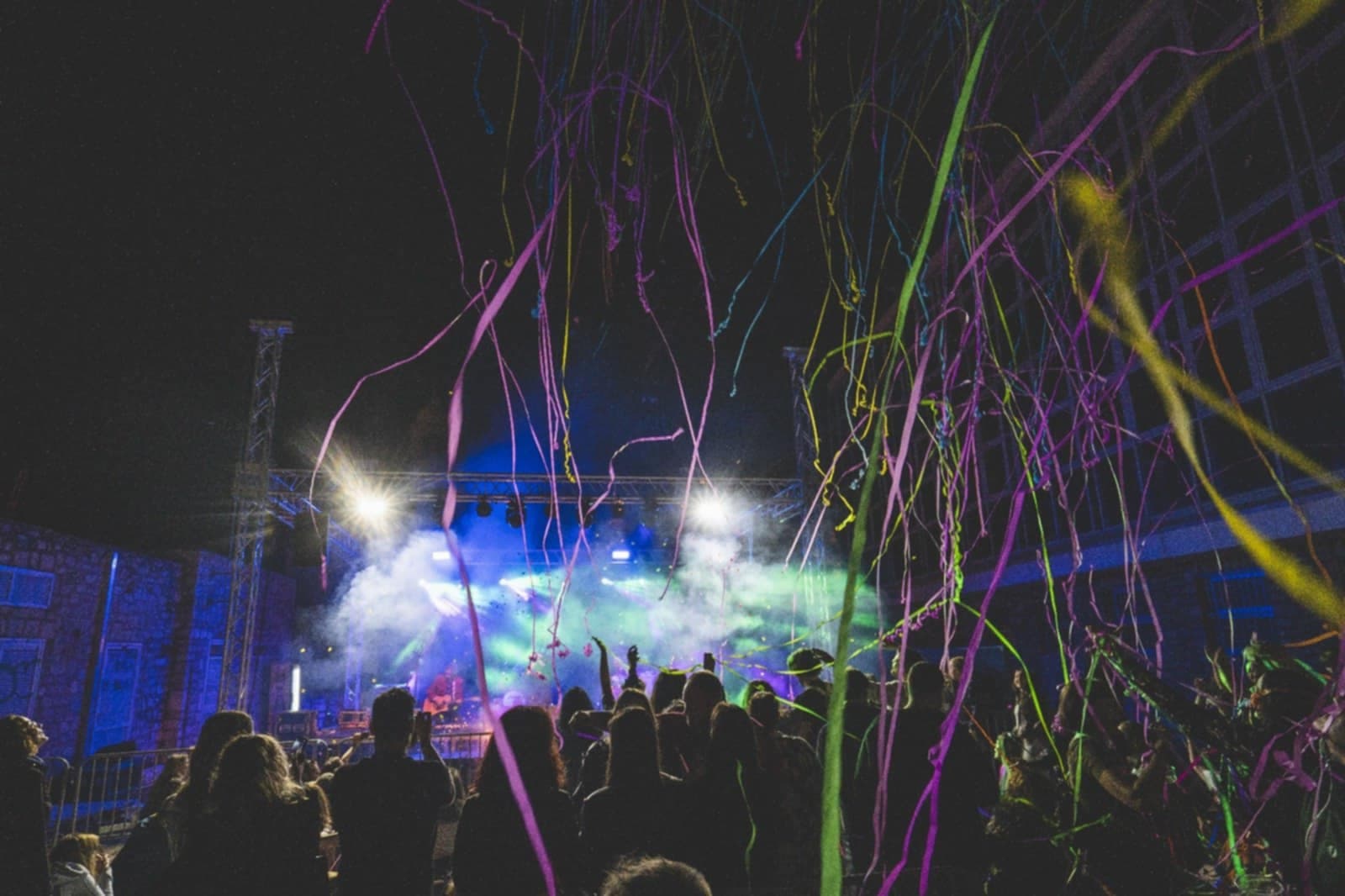 Vrhunska prva večer festivala ‘SE15:Bis za kraj’, večeras se nastavlja u još žešćem ritmu