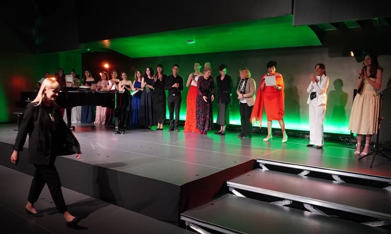 GALA KONCERT ESTER MAZOLENI 9 5 202512