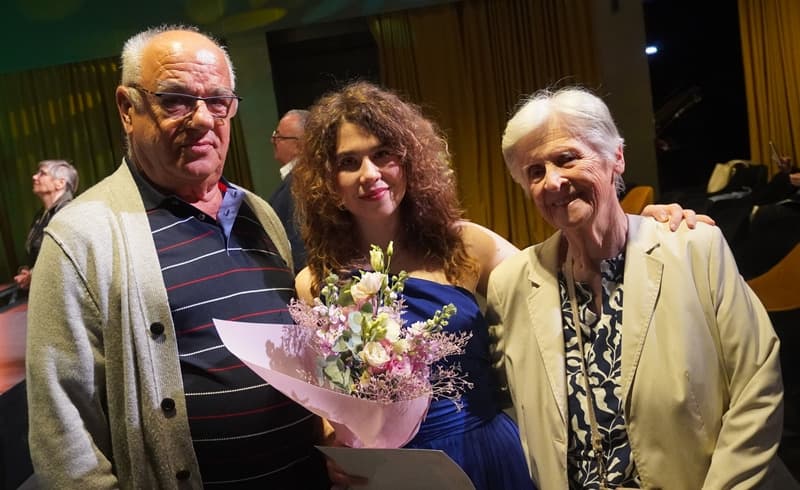 GALA KONCERT ESTER MAZOLENI 9 5 202525