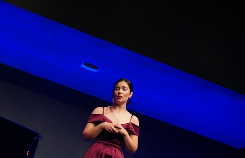 GALA KONCERT ESTER MAZOLENI 9 5 20258