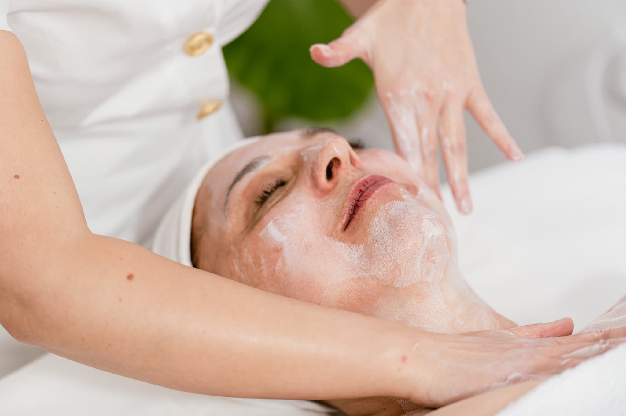 golden wellness skin expert 10