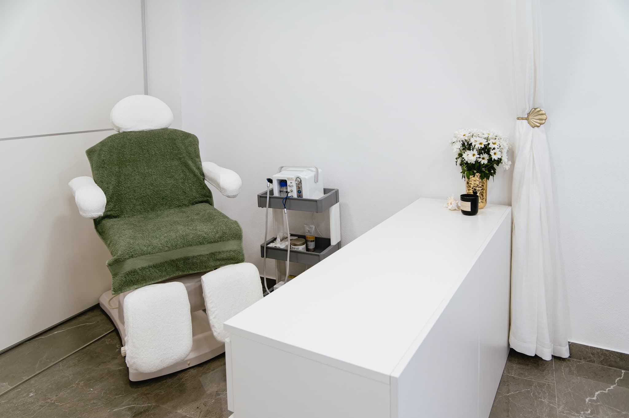 golden wellness skin expert 4