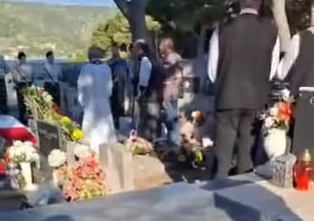 Snimka neuobičajenog ispraćaja u Rogoznici postala viralna. Vuco: 'Izveli su to lijepo i dostojanstveno'