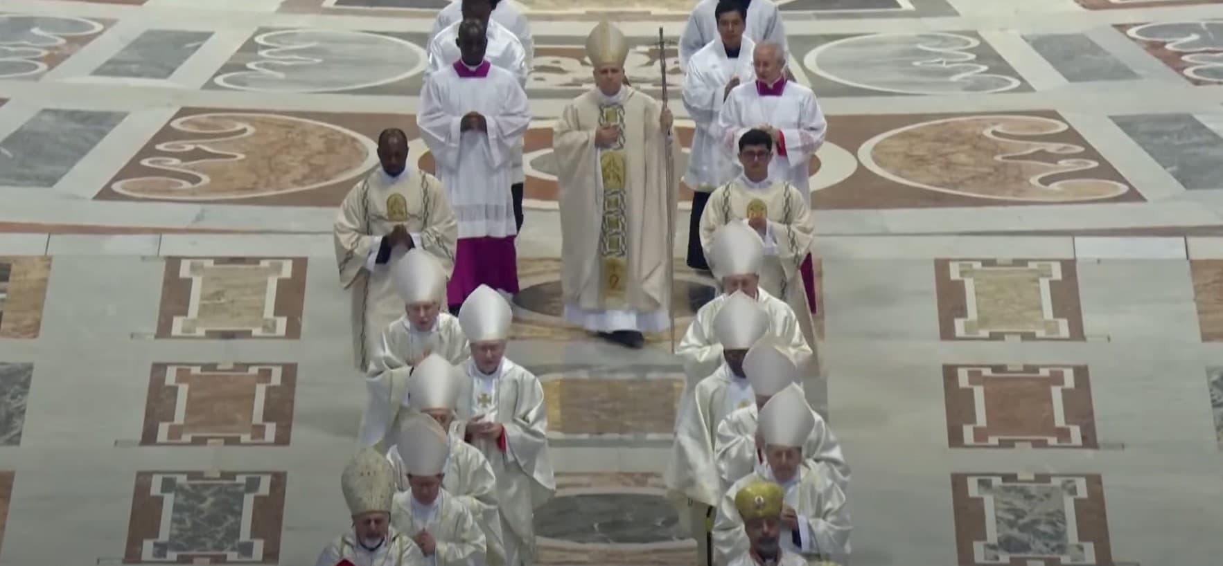 Misom ustoličenja u Vatikanu započeo je pontifikat pape Lava XIV
