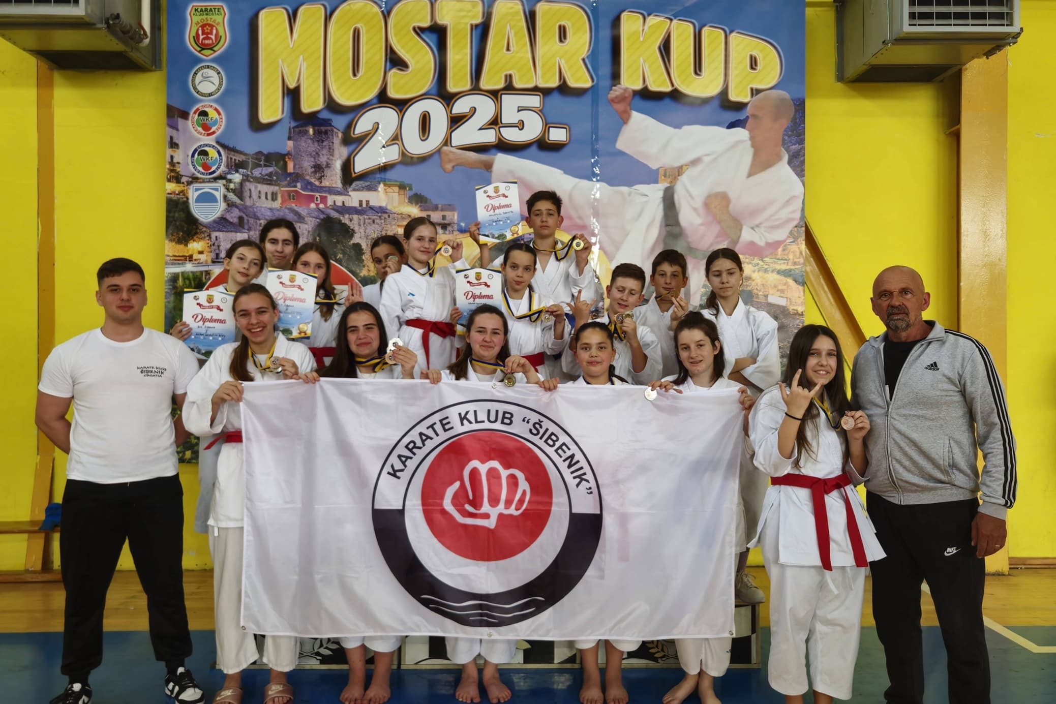 Karataši Šibenika se za kraj sezone na Miminac vratili sa 11 medalja iz Hercegovine